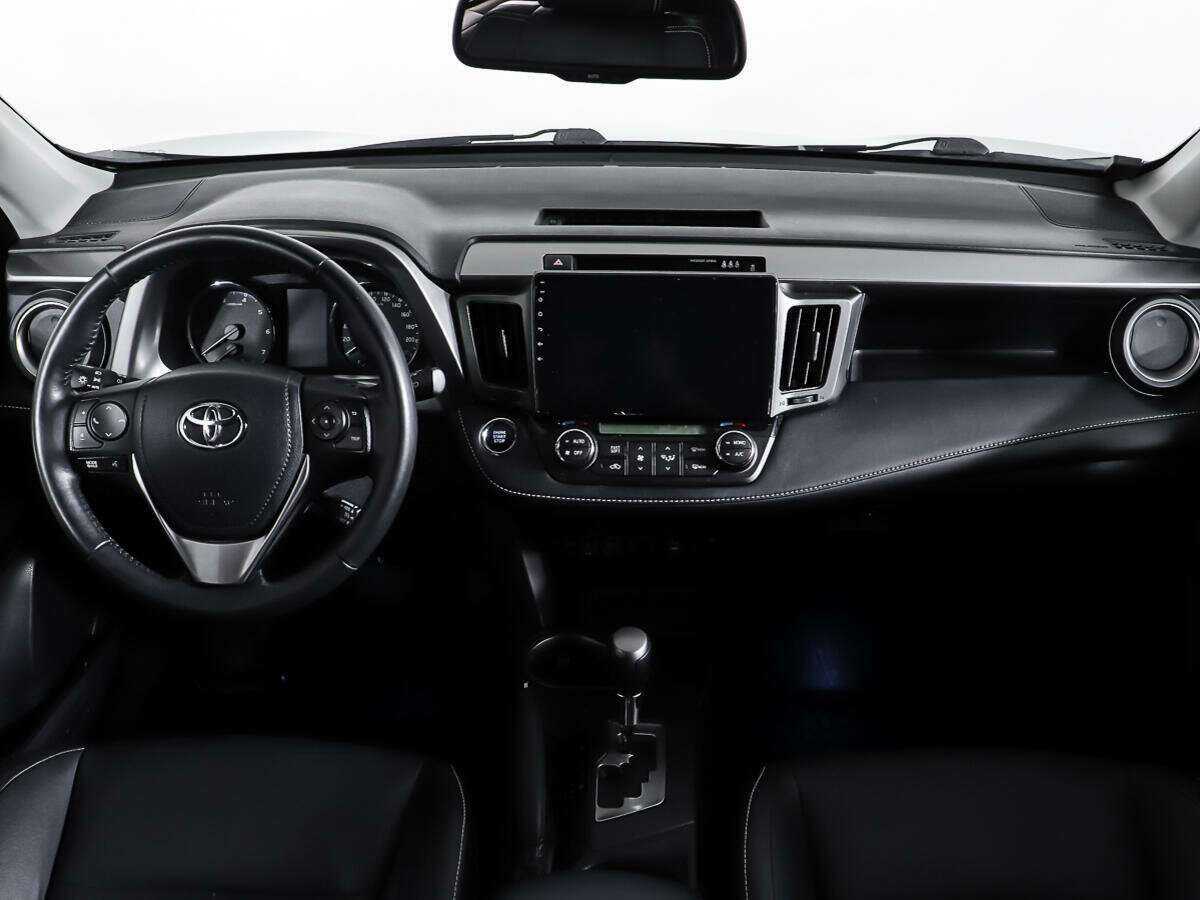 Купить Toyota RAV4, 2018, 118 300 км.. Фото: #10