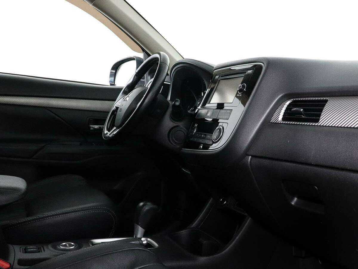 Купить Mitsubishi Outlander, 2015, 145 756 км.. Фото: #6