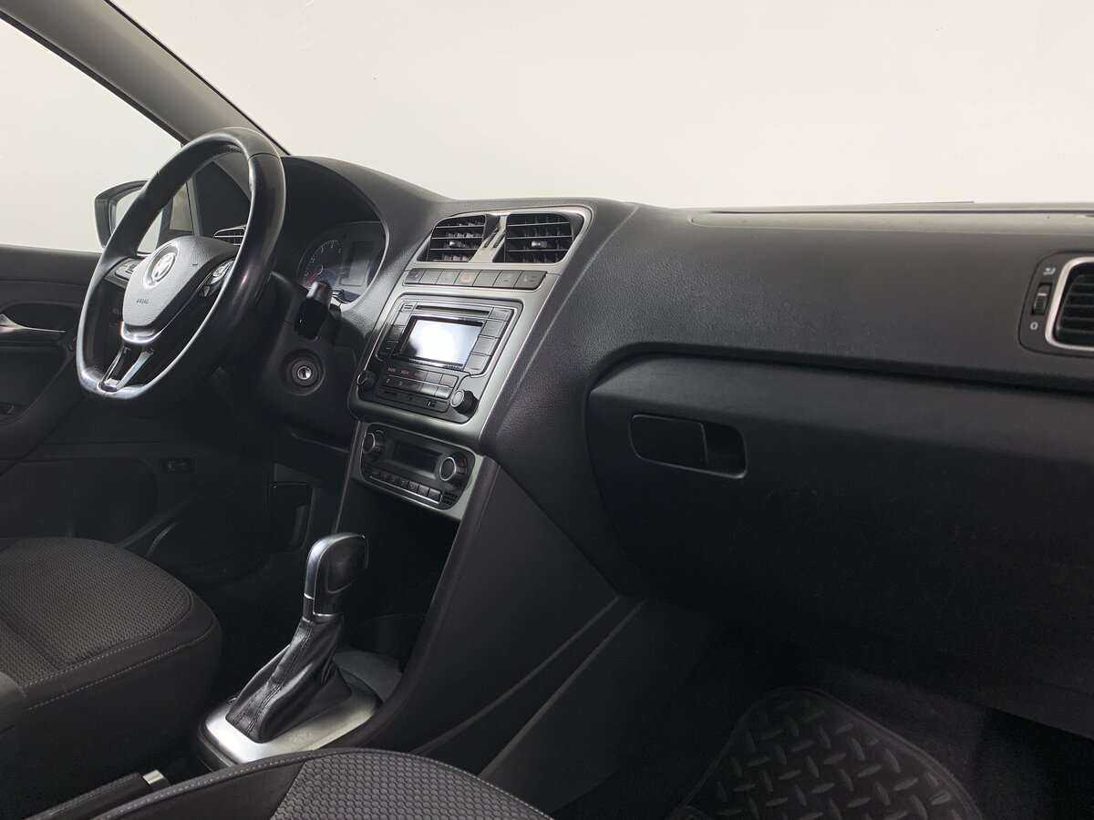 Купить Volkswagen Polo, 2015, 128 934 км.. Фото: #10