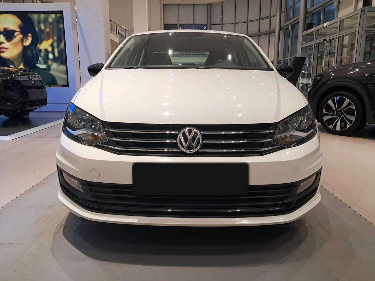 Купить Volkswagen Polo, 2017, 41 987 км.. Фото: #1