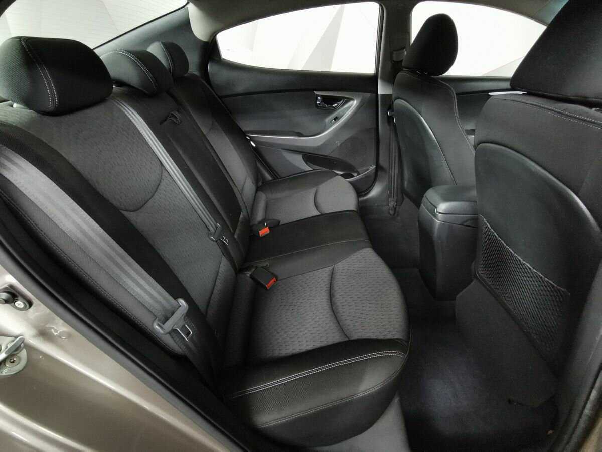 Купить Hyundai Elantra, 2012, 167 801 км.. Фото: #11