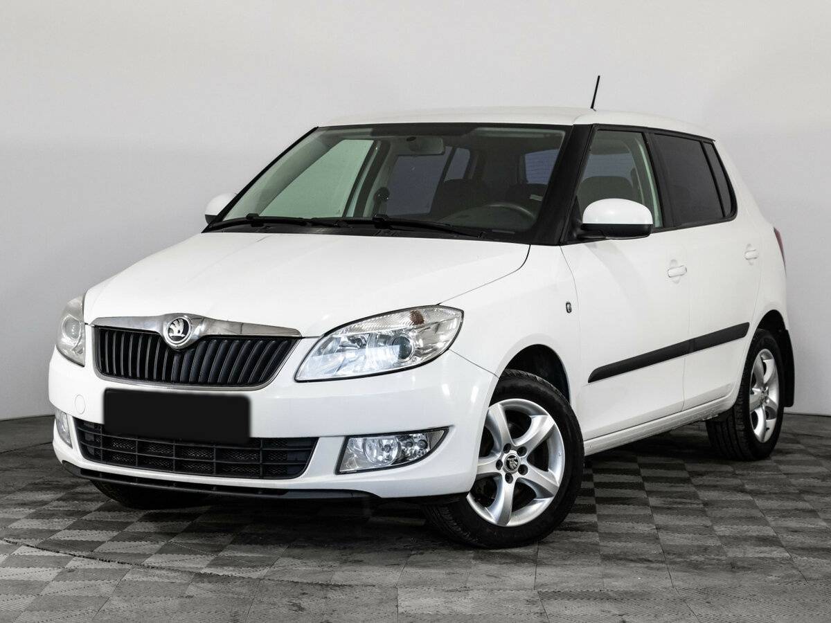 Купить Skoda Fabia, 2013, 102 111 км.. Посмотреть фото