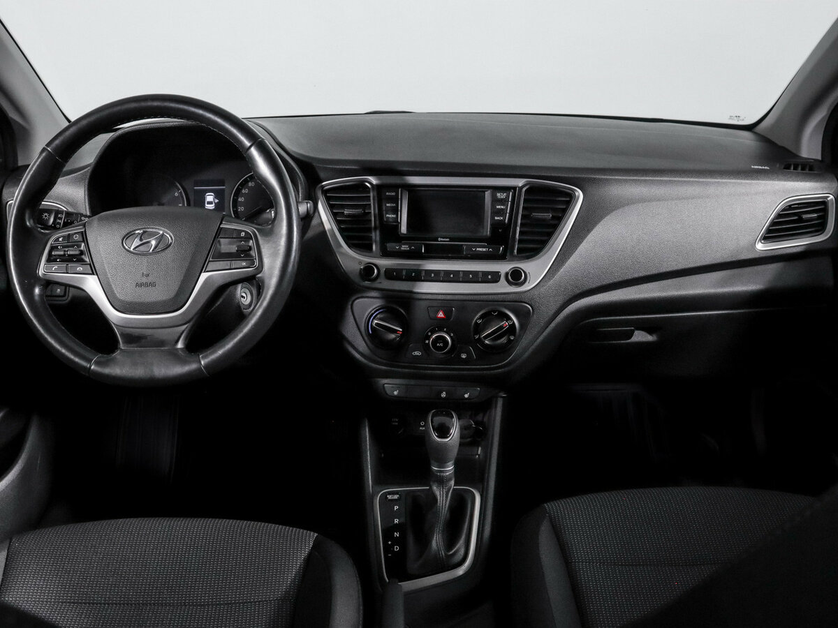 Купить Hyundai Solaris, 2018, 70 070 км.. Фото: #9