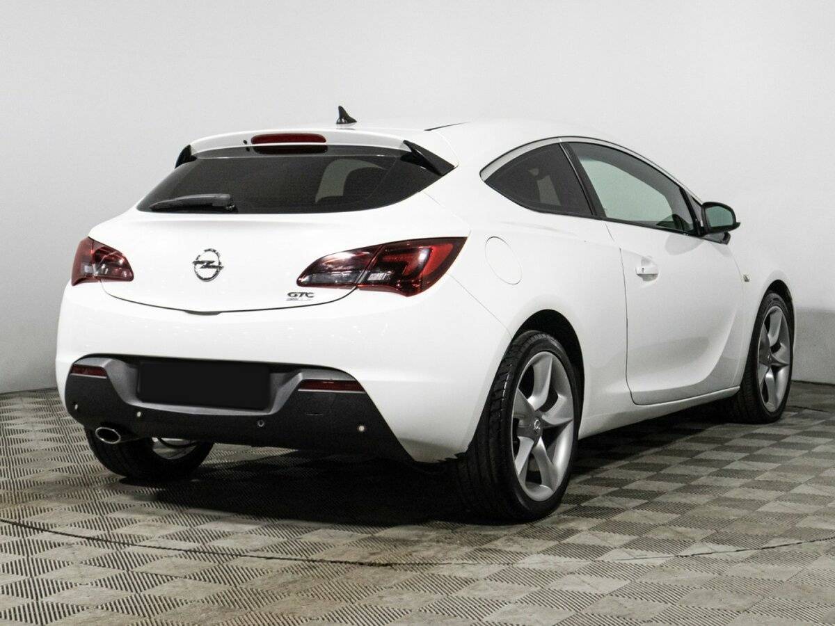 Купить Opel Astra, 2013, 178 683 км.. Фото: #4