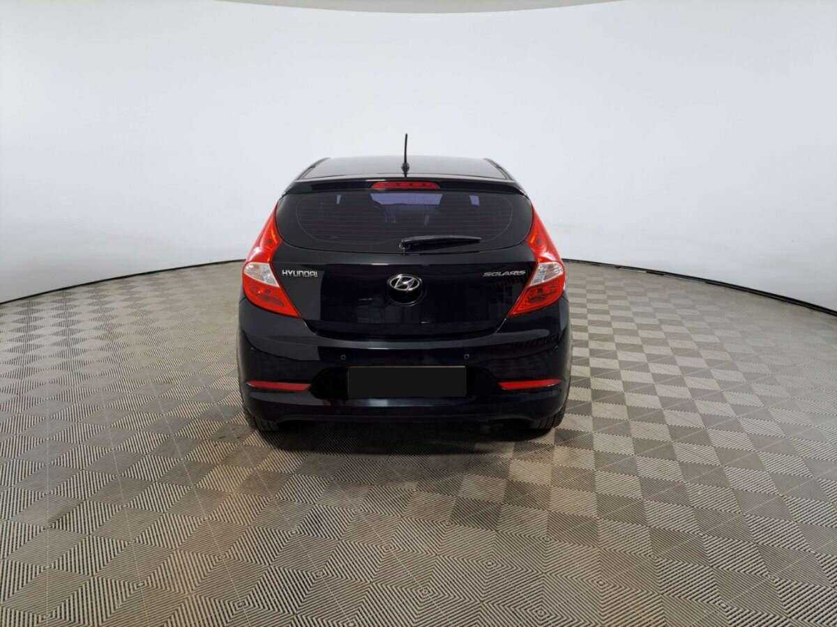 Купить Hyundai Solaris, 2015, 94 491 км.. Фото: #5