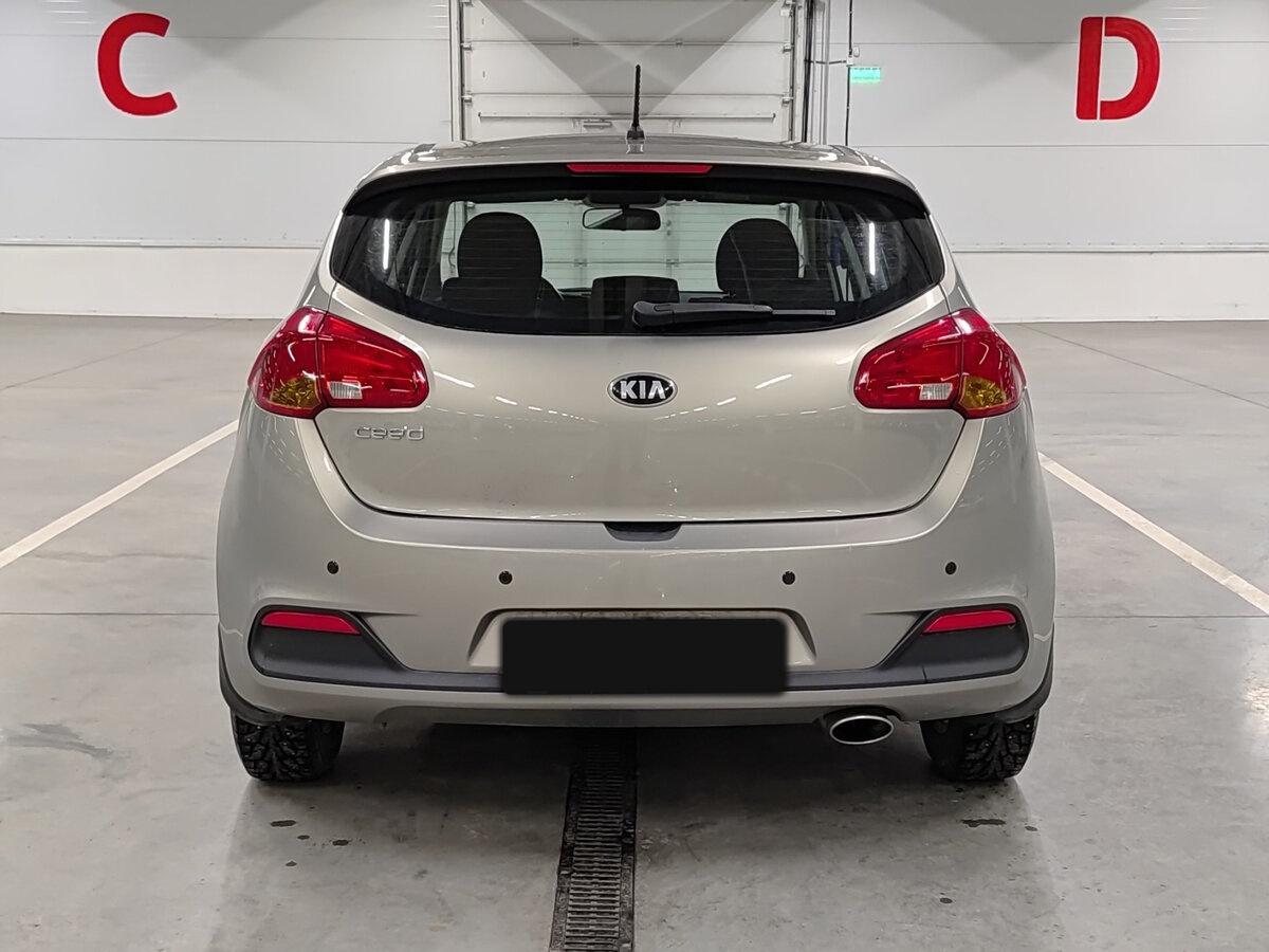 Купить Kia Ceed, 2012, 84 618 км.. Фото: #5