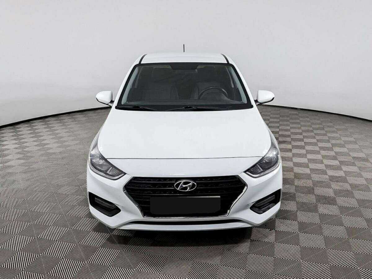 Купить Hyundai Solaris, 2019, 106 601 км.. Посмотреть фото