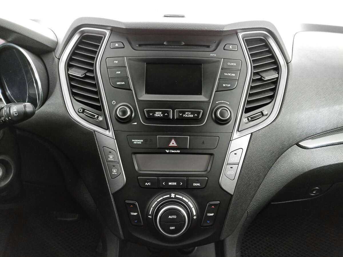 Купить Hyundai Santa Fe, 2013, 176 267 км.. Фото: #12