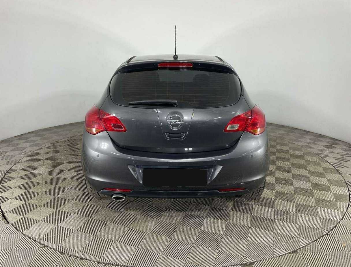 Купить Opel Astra, 2012, 173 688 км.. Фото: #2