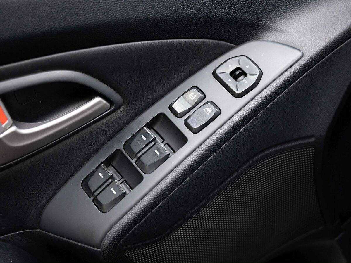 Купить Hyundai ix35, 2013, 133 087 км.. Фото: #14