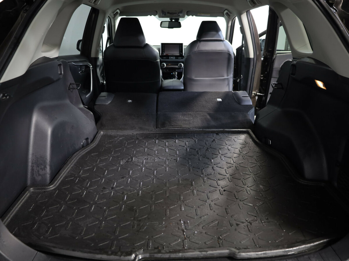 Купить Toyota RAV4, 2019, 191 803 км.. Фото: #24
