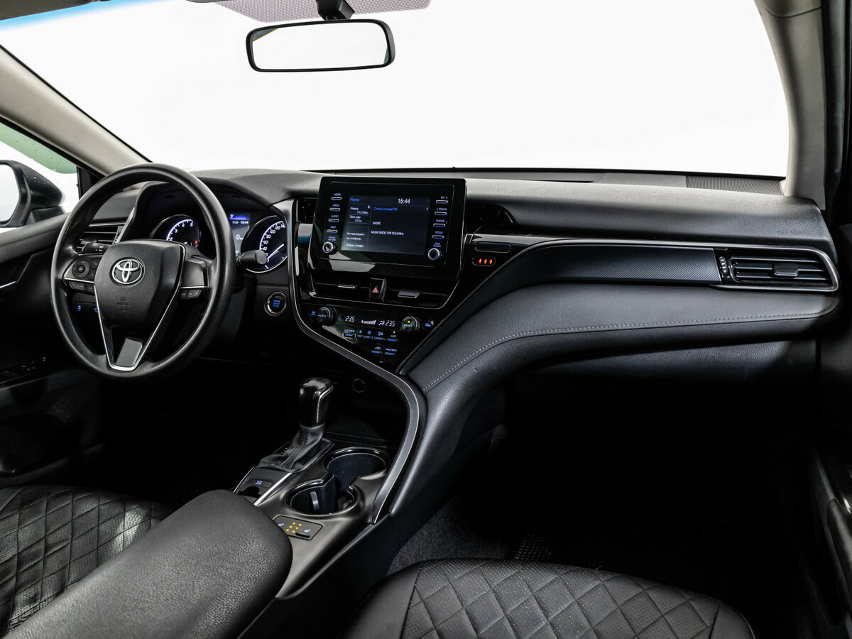 Купить Toyota Camry, 2021, 119 139 км.. Фото: #6