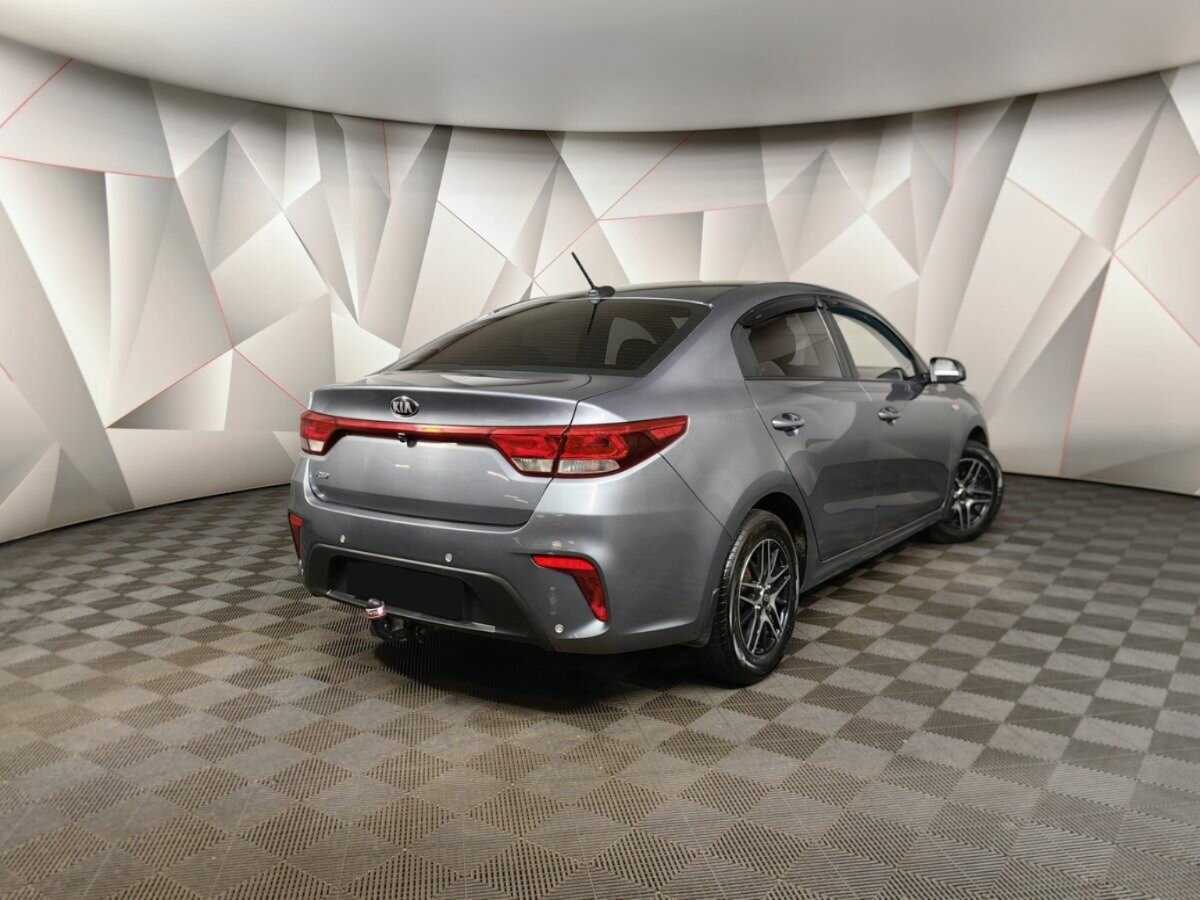 Купить Kia Rio, 2018, 179 925 км.. Фото: #1