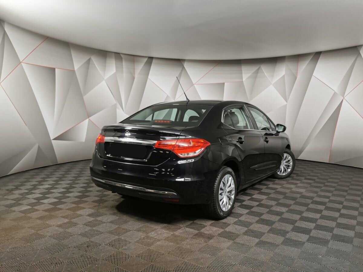 Купить Citroen C4, 2018, 40 735 км.. Фото: #1