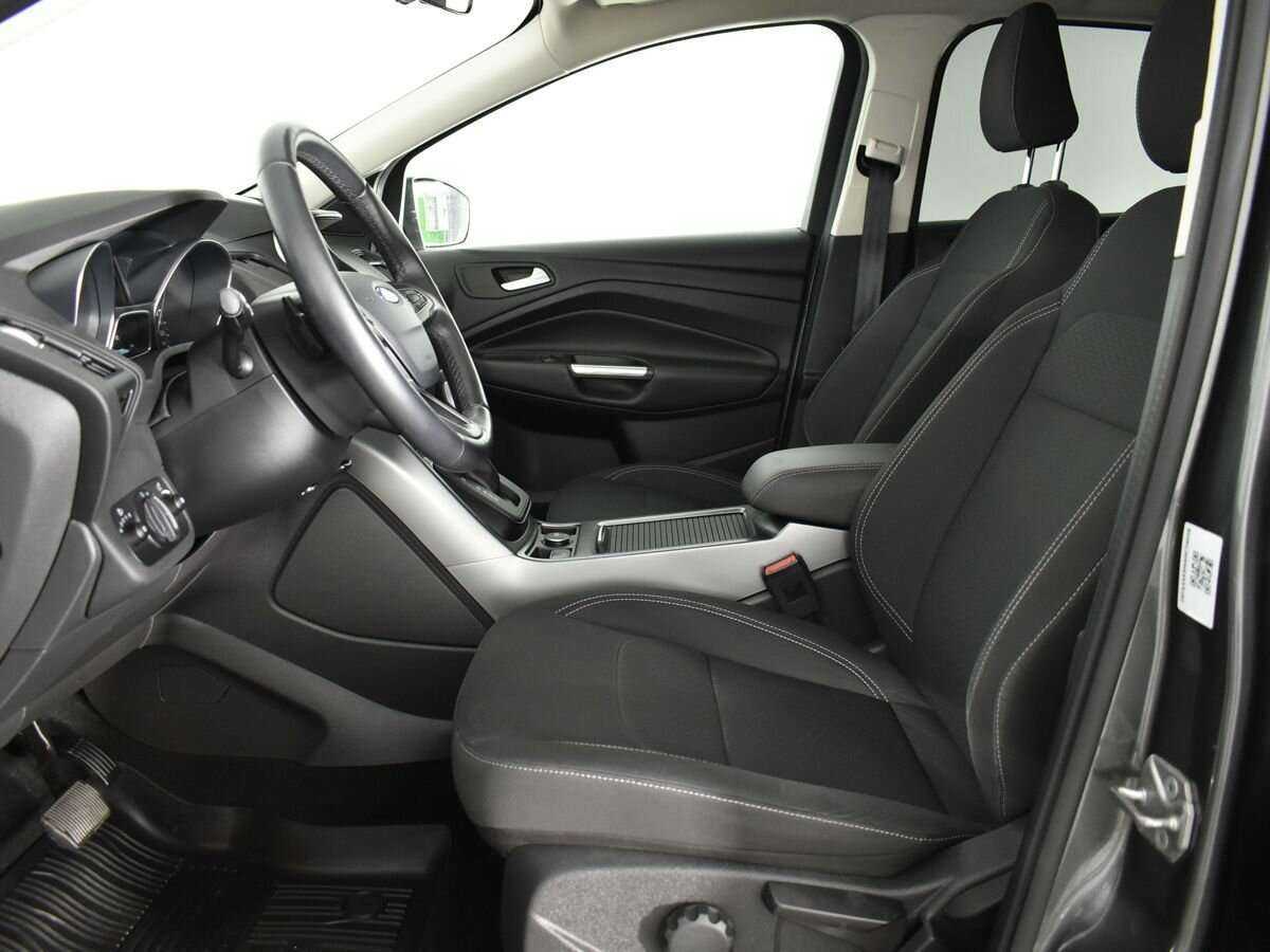 Купить Ford Kuga, 2017, 106 349 км.. Фото: #9