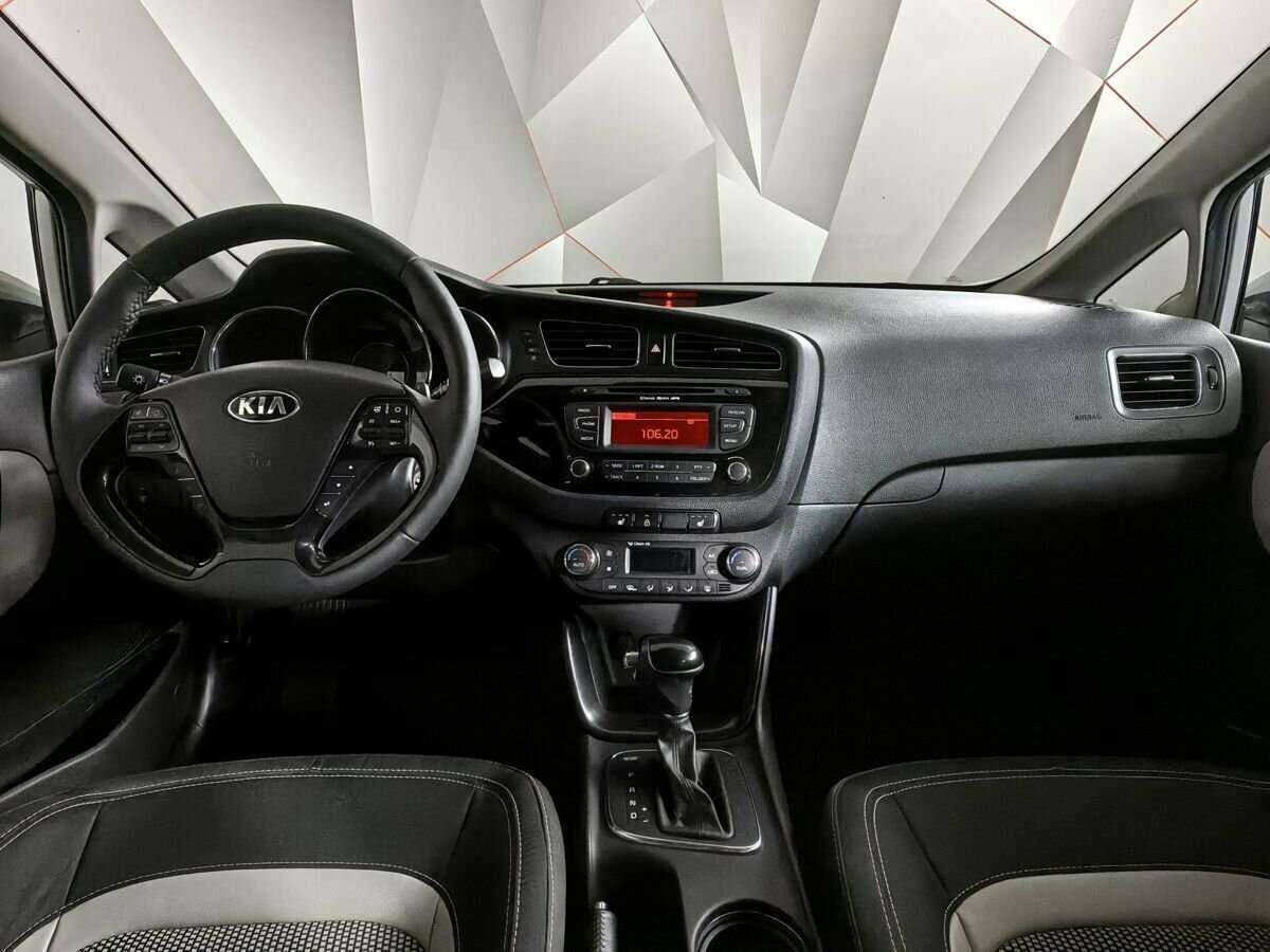 Купить Kia Ceed, 2015, 167 333 км.. Фото: #8