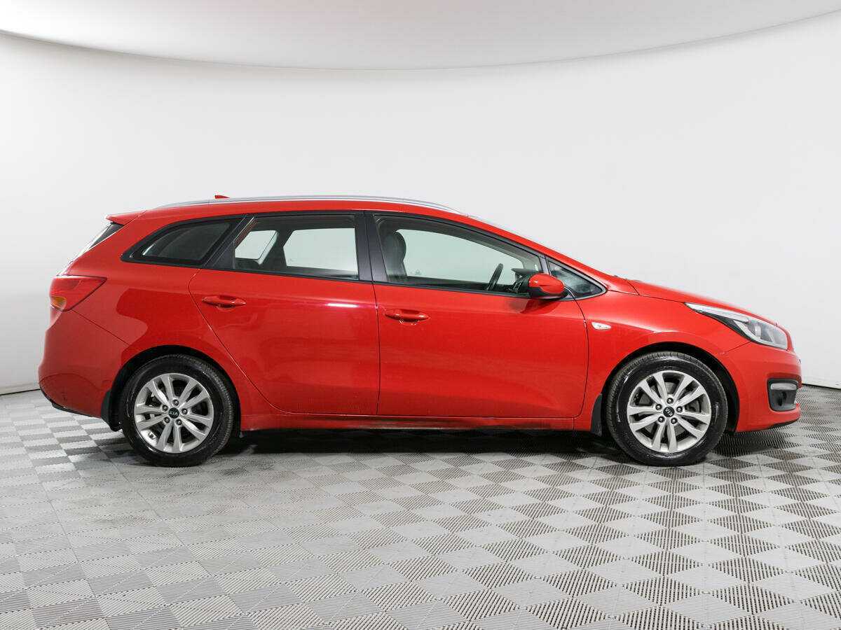 Купить Kia Ceed, 2018, 151 500 км.. Фото: #3