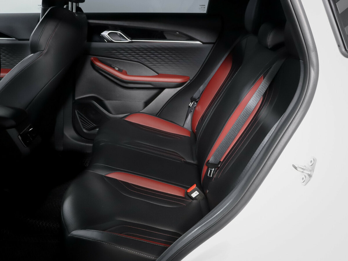 Купить Geely Coolray, 2024, 10 206 км.. Фото: #7