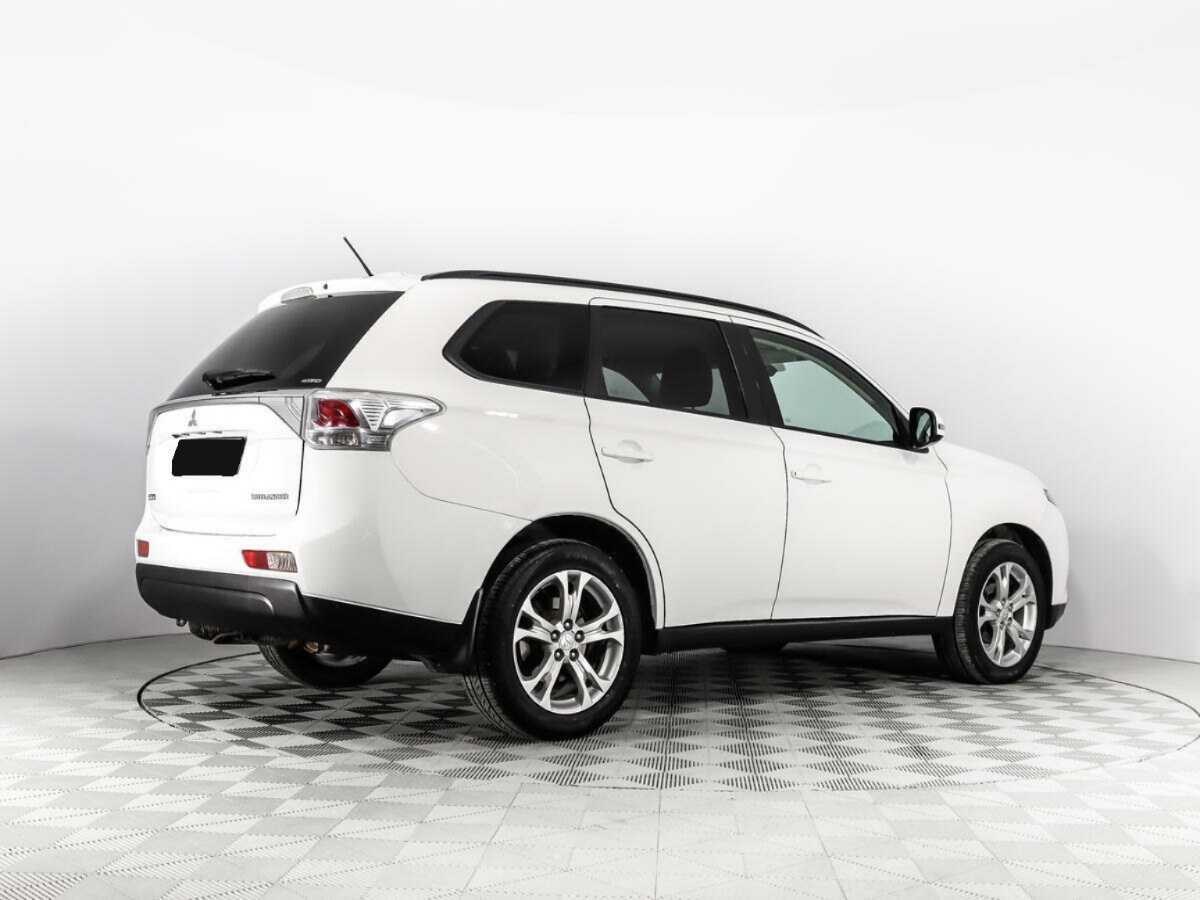 Купить Mitsubishi Outlander, 2014, 197 894 км.. Фото: #4