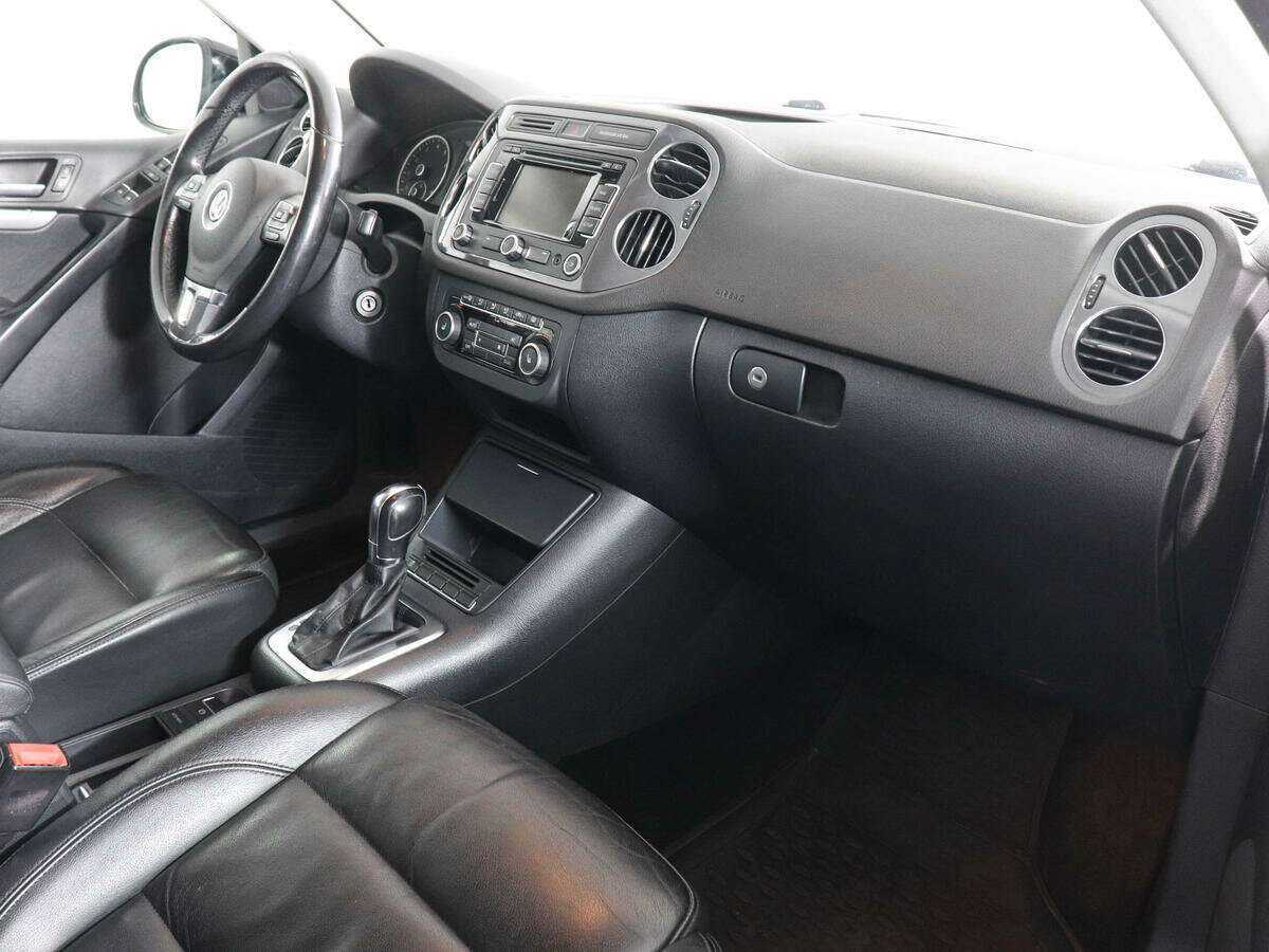Купить Volkswagen Tiguan, 2012, 181 916 км.. Фото: #5