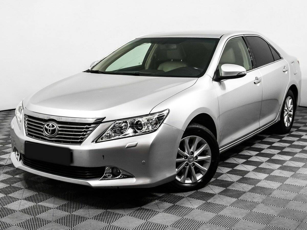 Купить Toyota Camry, 2012, 117 323 км.. Посмотреть фото
