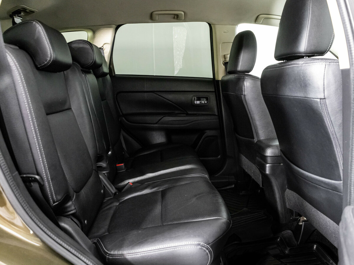 Купить Mitsubishi Outlander, 2015, 245 490 км.. Фото: #15