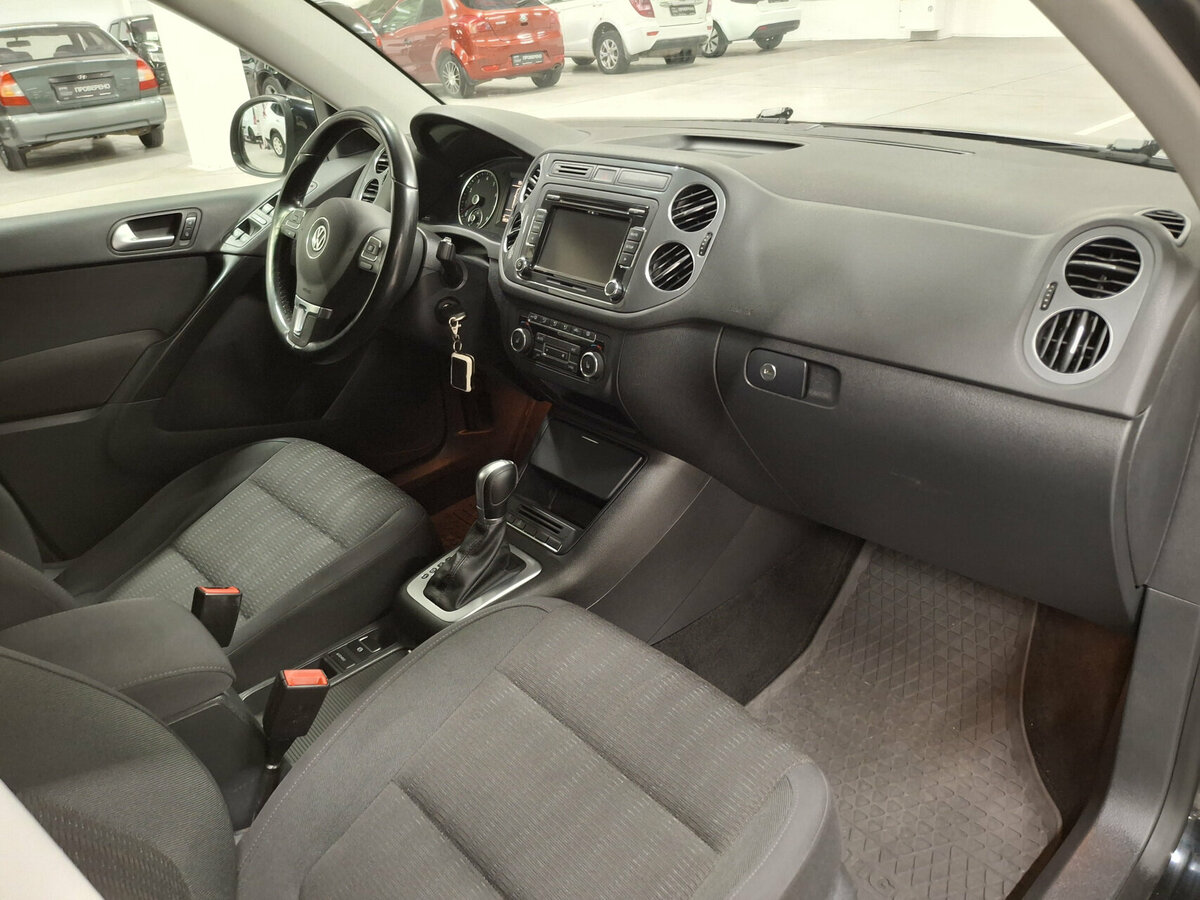 Купить Volkswagen Tiguan, 2014, 191 304 км.. Фото: #10