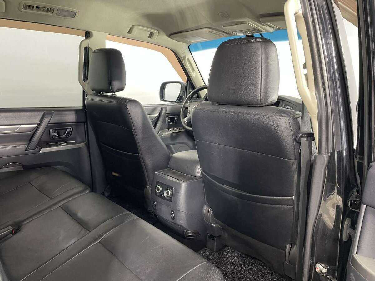 Купить Mitsubishi Pajero, 2012, 264 740 км.. Фото: #13