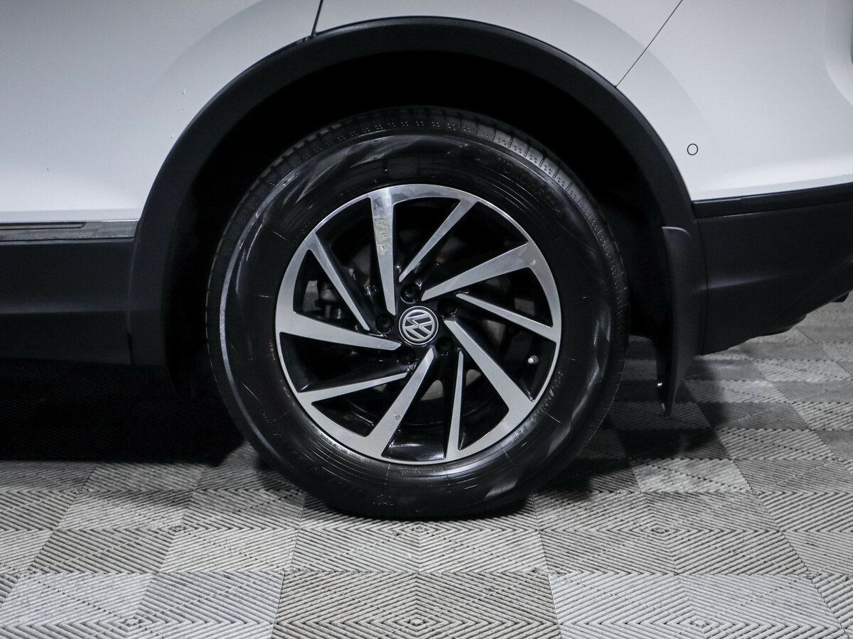 Купить Volkswagen Tiguan, 2018, 79 222 км.. Фото: #11