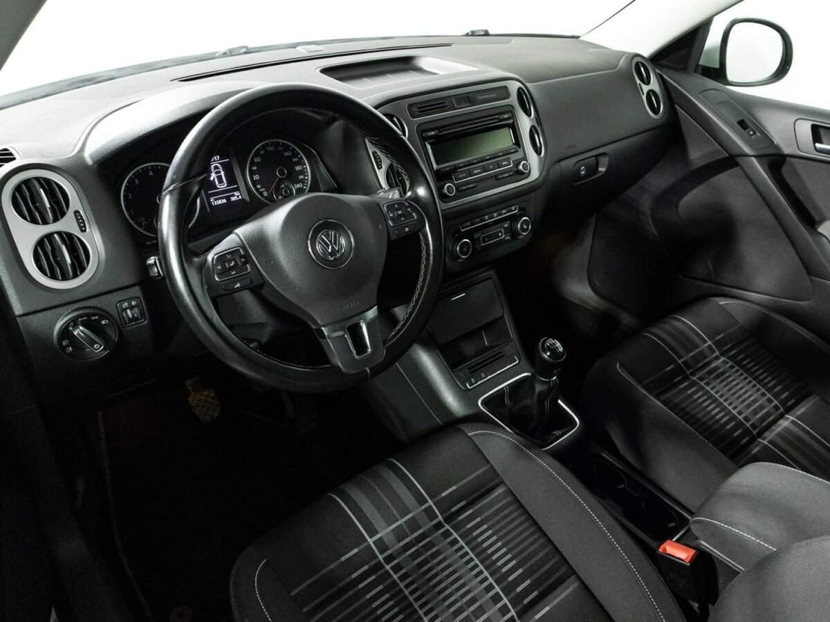 Купить Volkswagen Tiguan, 2015, 133 807 км.. Фото: #10