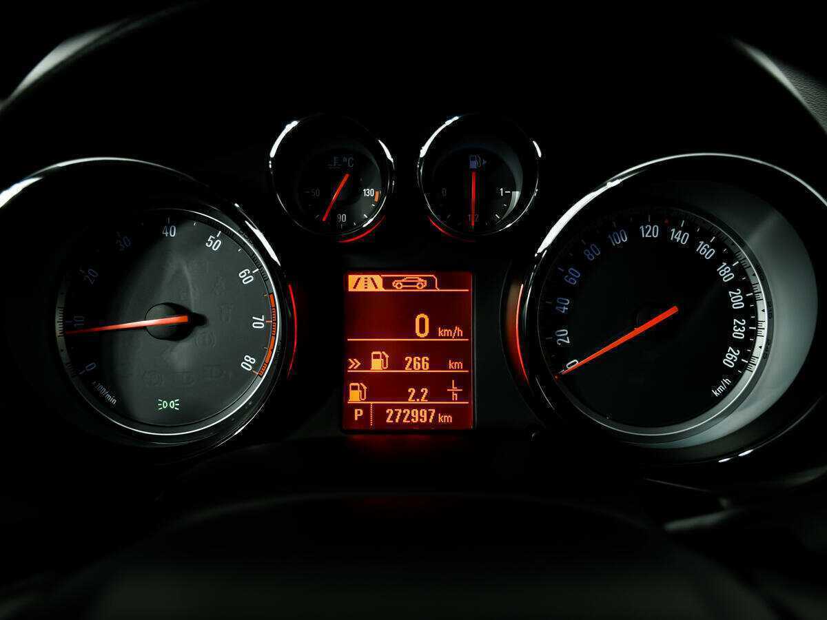 Купить Opel Insignia, 2012, 272 974 км.. Фото: #9
