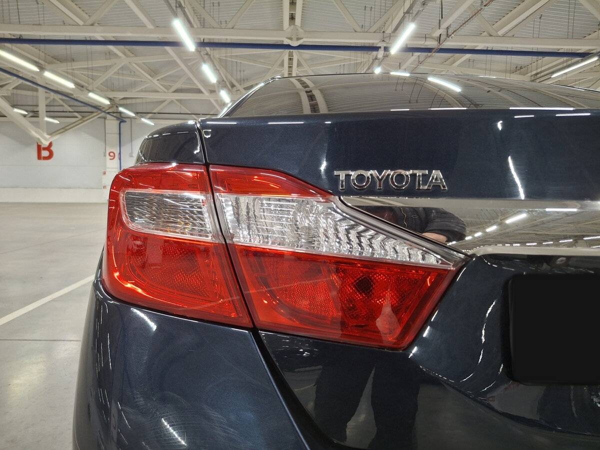 Купить Toyota Camry, 2014, 180 712 км.. Фото: #8