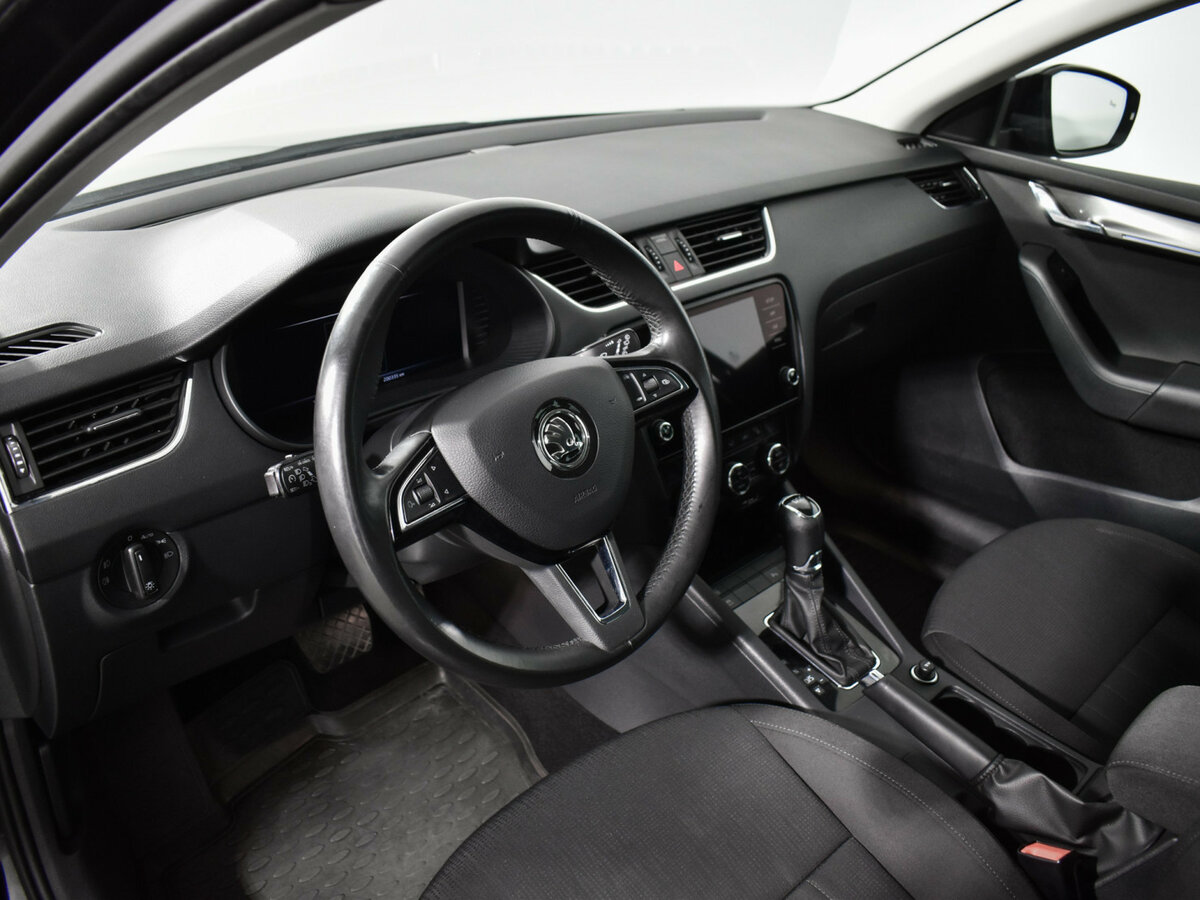 Купить Skoda Octavia, 2019, 200 500 км.. Фото: #8