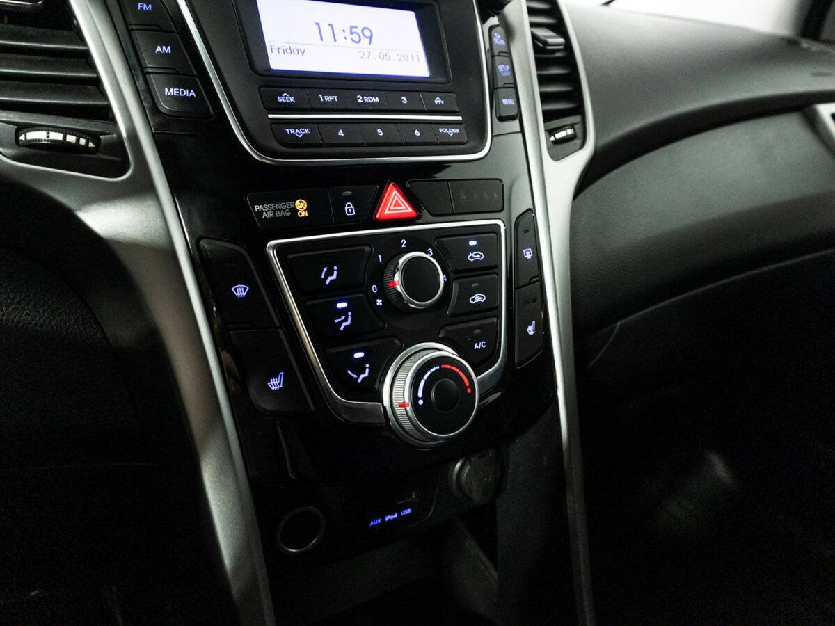 Купить Hyundai i30, 2012, 153 242 км.. Фото: #13