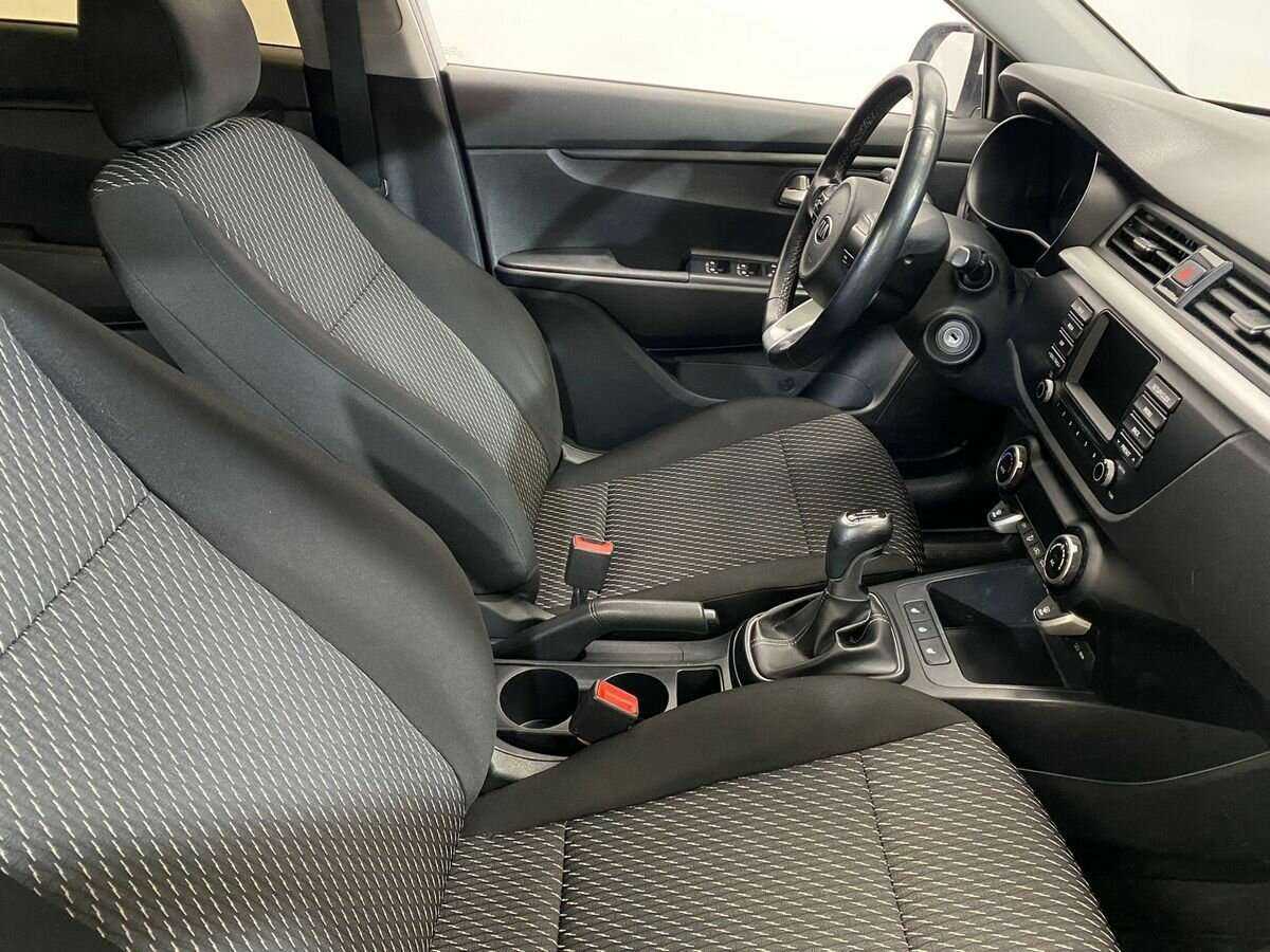Купить Kia Rio, 2019, 99 503 км.. Фото: #9