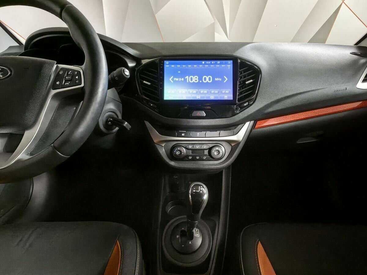 Купить Lada (ВАЗ) Vesta, 2019, 72 275 км.. Фото: #10