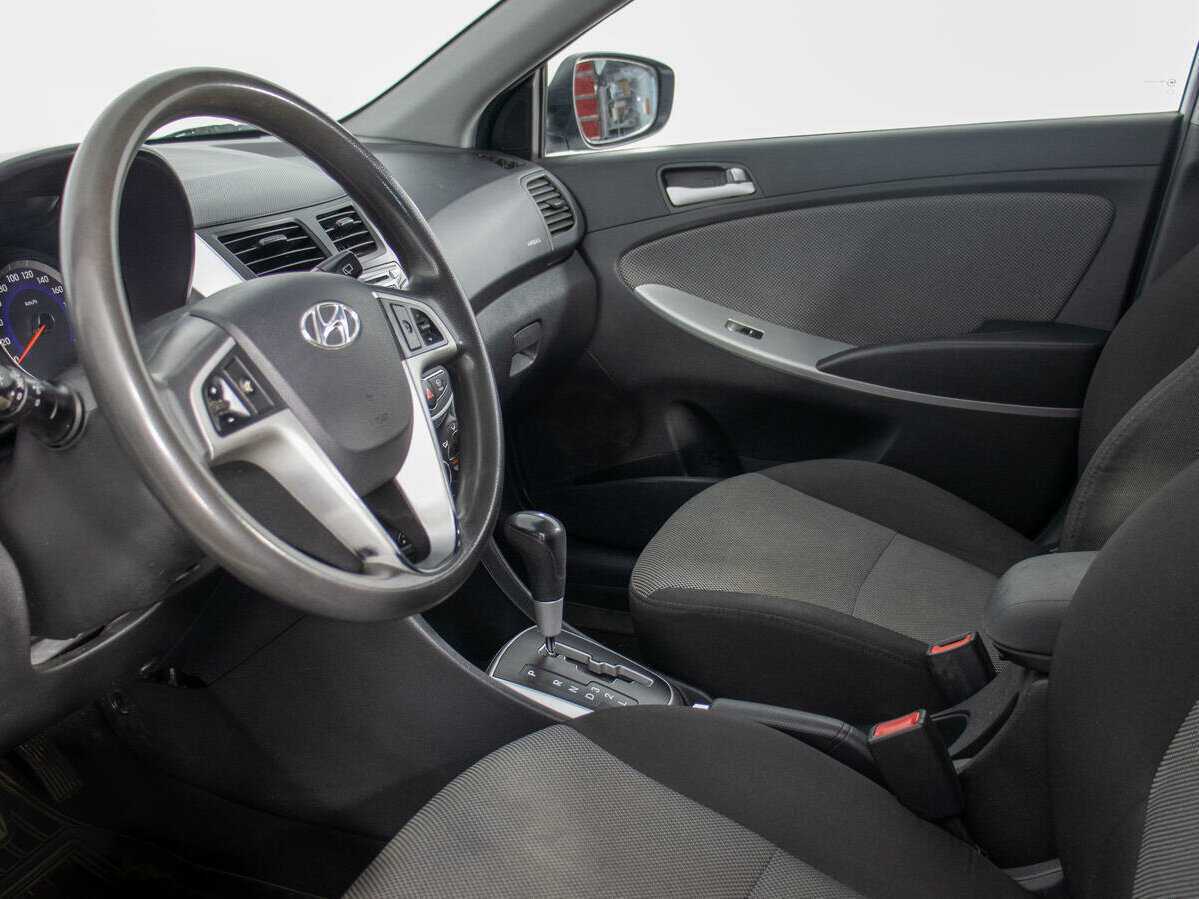 Купить Hyundai Solaris, 2014, 132 638 км.. Фото: #9