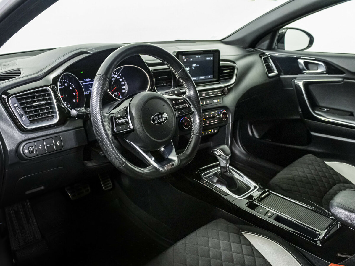 Купить Kia Proceed, 2019, 96 500 км.. Фото: #8