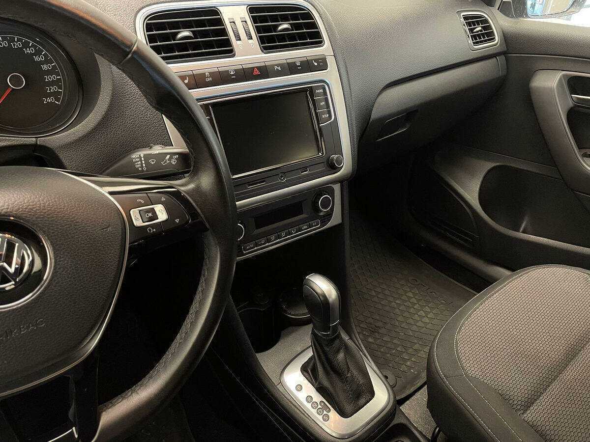 Купить Volkswagen Polo, 2018, 51 240 км.. Фото: #14