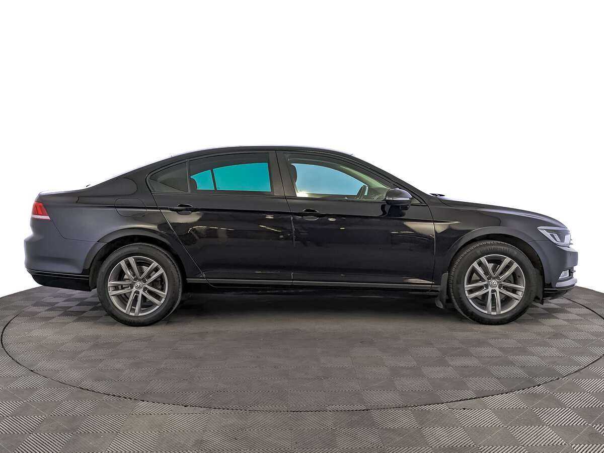 Купить Volkswagen Passat, 2016, 61 012 км.. Фото: #3
