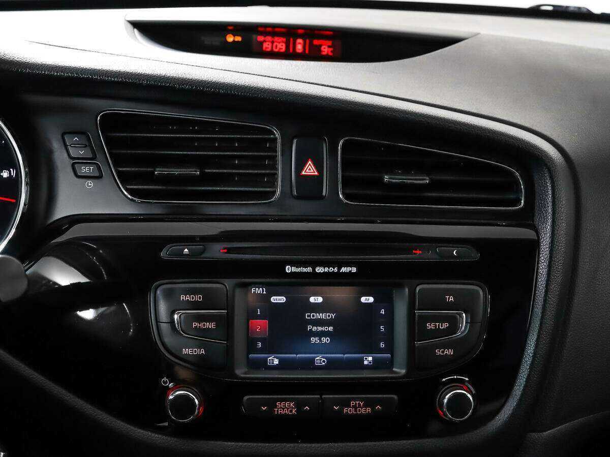 Купить Kia Ceed, 2014, 150 210 км.. Фото: #11