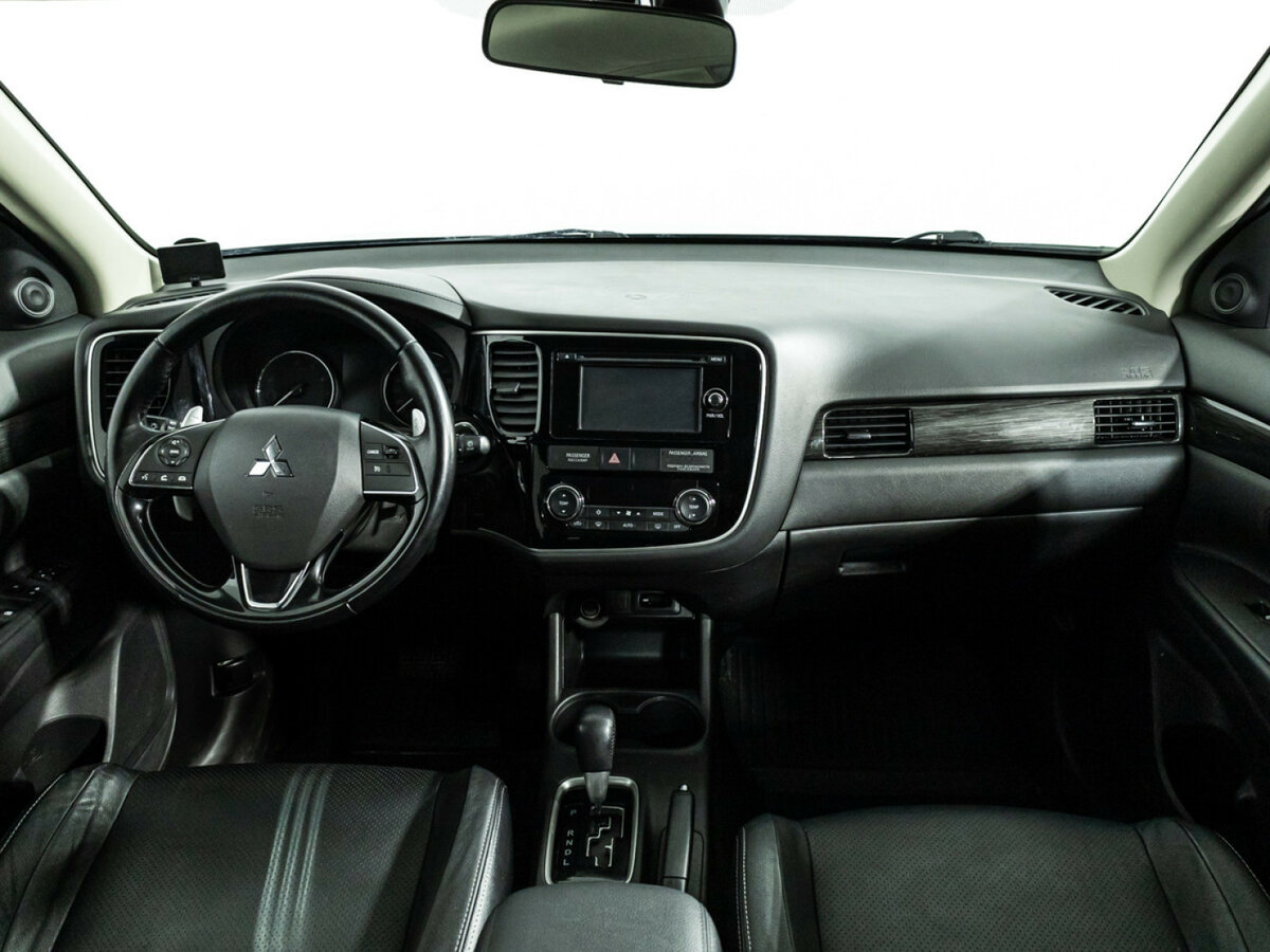 Купить Mitsubishi Outlander, 2016, 111 182 км.. Фото: #11