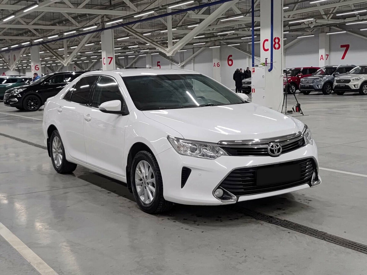 Купить Toyota Camry, 2017, 137 498 км.. Фото: #2