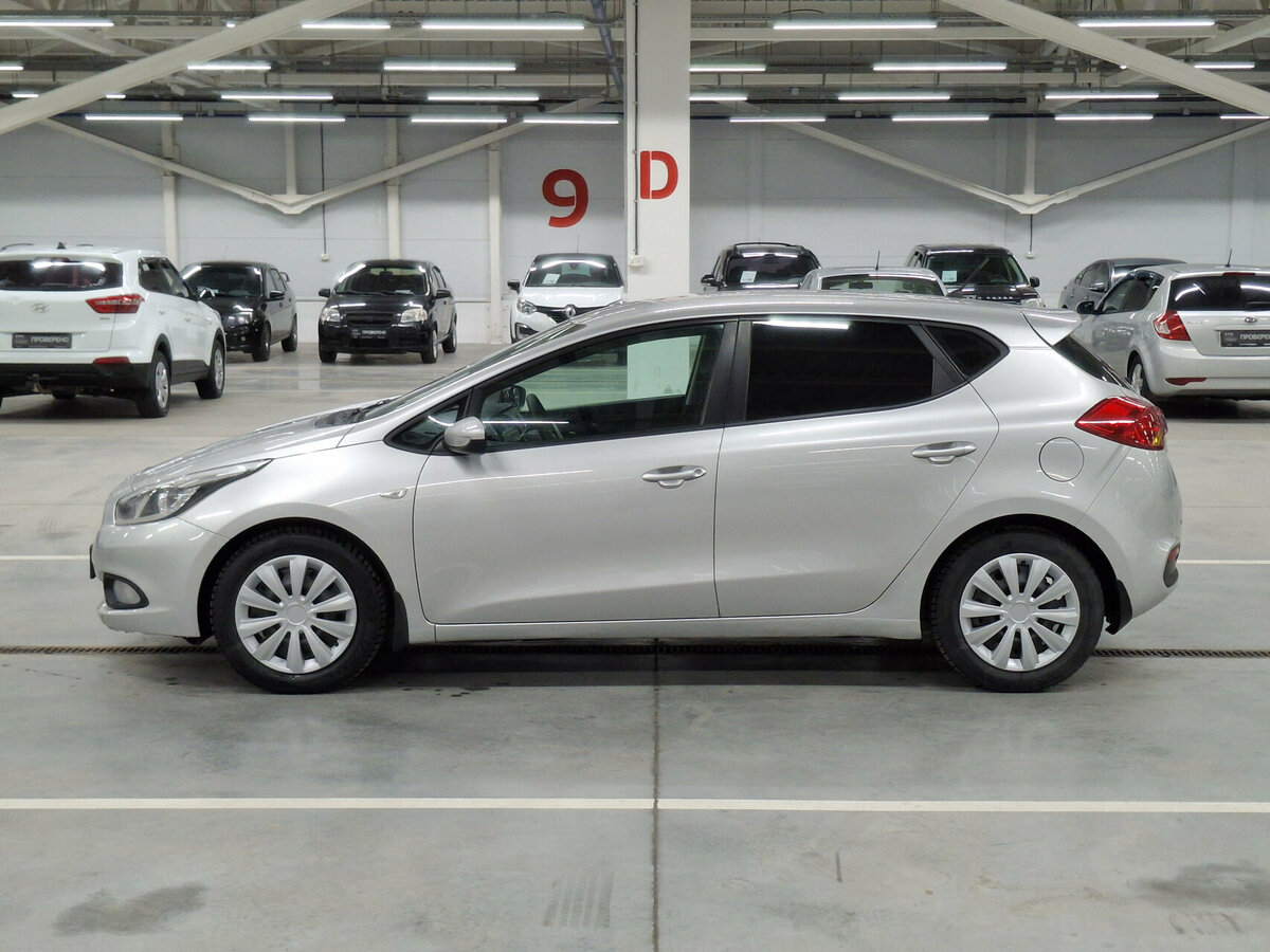 Купить Kia Ceed, 2013, 192 707 км.. Фото: #7