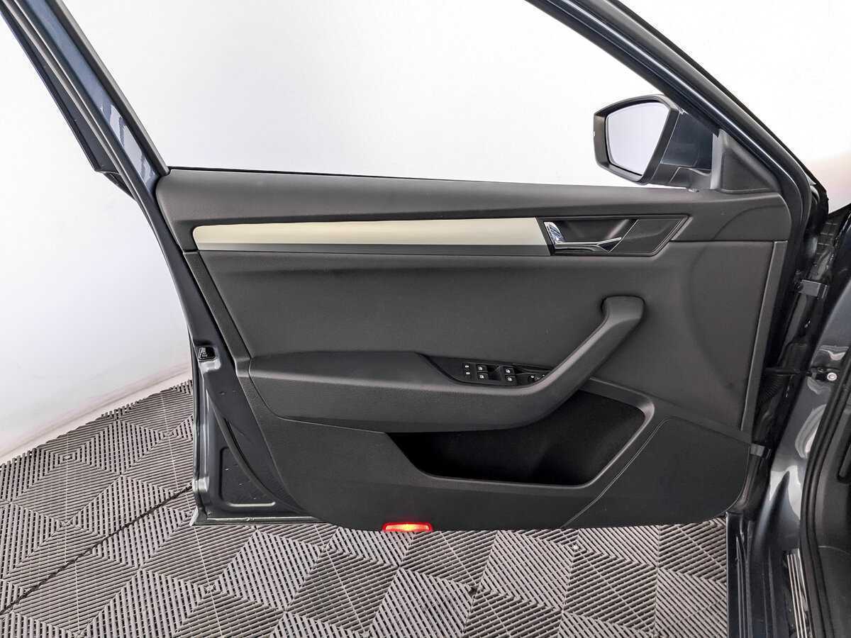 Купить Skoda Superb, 2019, 45 714 км.. Фото: #14