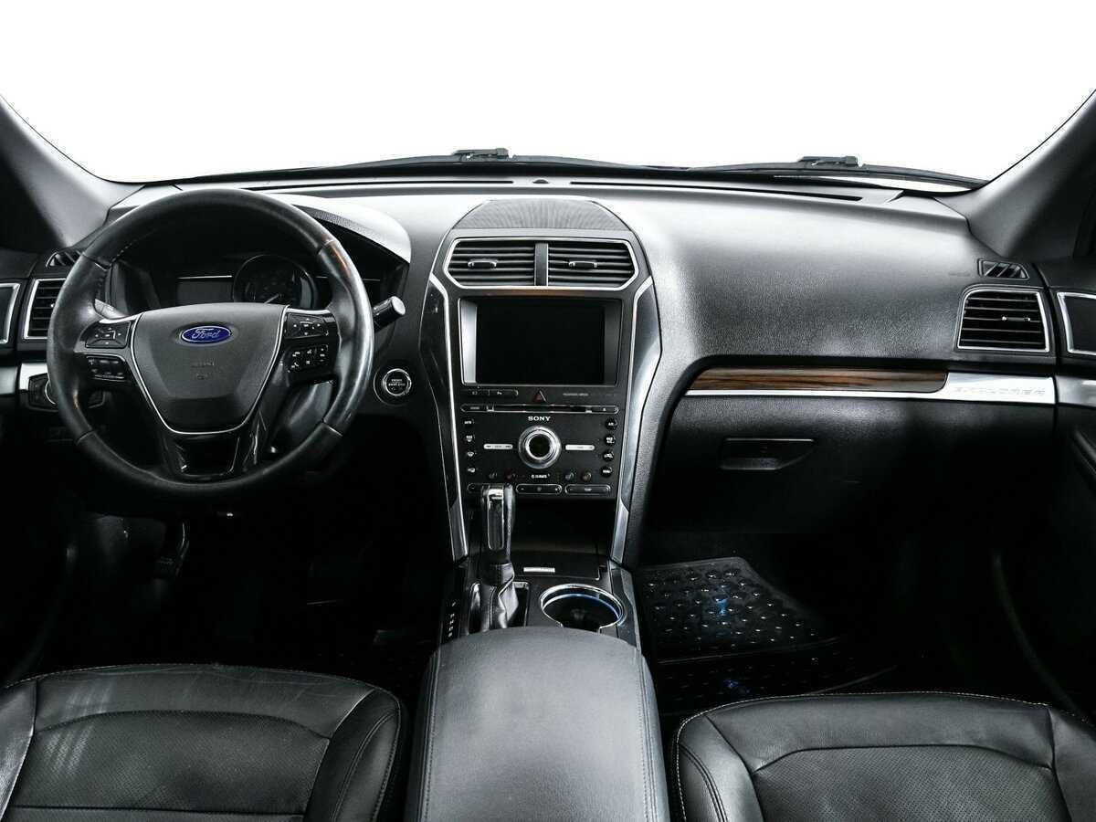 Купить Ford Explorer, 2016, 124 598 км.. Фото: #8
