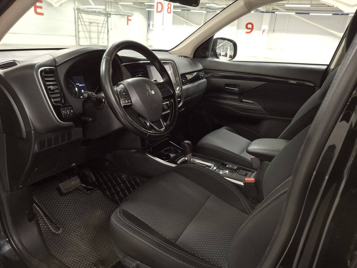 Купить Mitsubishi Outlander, 2020, 121 303 км.. Фото: #15