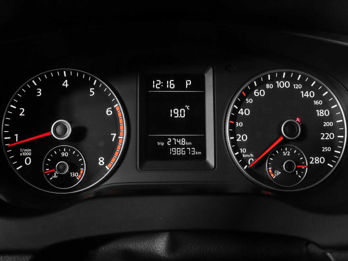 Купить Volkswagen Jetta, 2013, 198 671 км.. Фото: #7