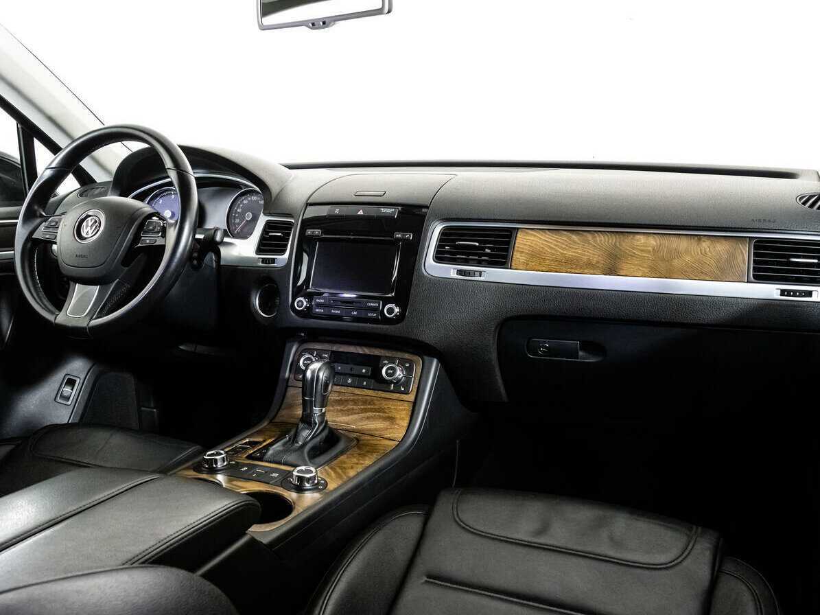 Купить Volkswagen Touareg, 2012, 216 202 км.. Фото: #6