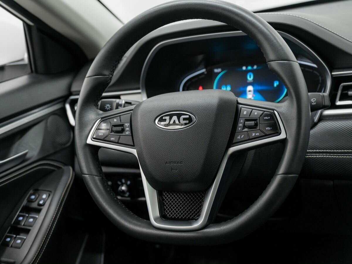 Купить JAC J7, 2023, 43 300 км.. Фото: #10